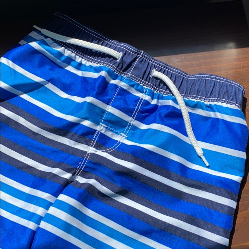 NWOT Old Navy Blue Striped Swim Trunks - 5T